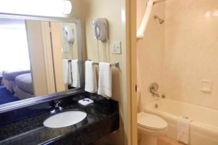 Executive Thibodaux New Orleans Hotel