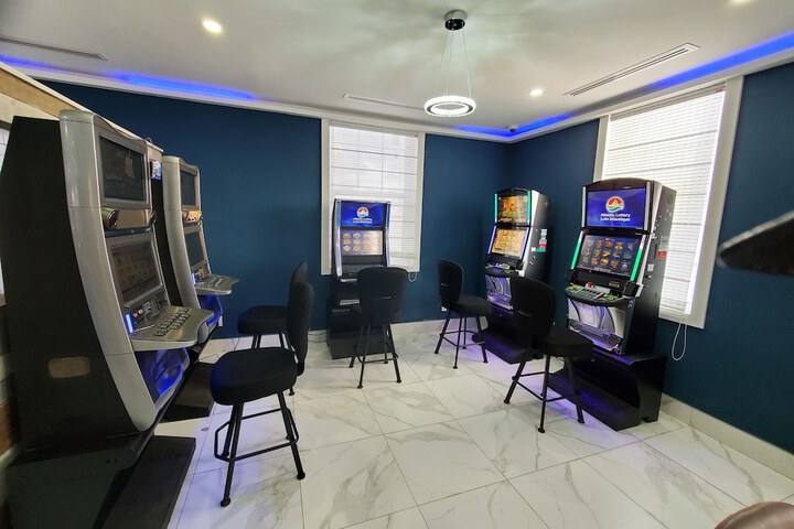 Days Inn by Wyndham Saint John New Brunswick