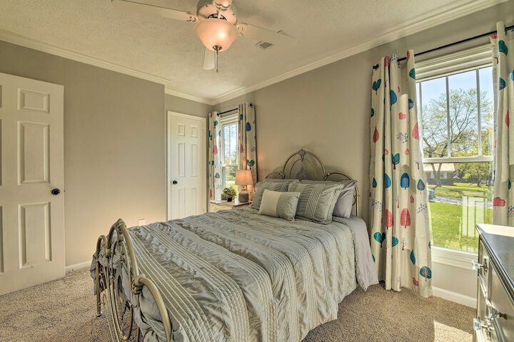 Riviera Paradise W / Private Dock! 4 Bedroom Home by RedAwning