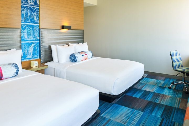 Aloft by Marriott Dallas Arlington Entertainment District