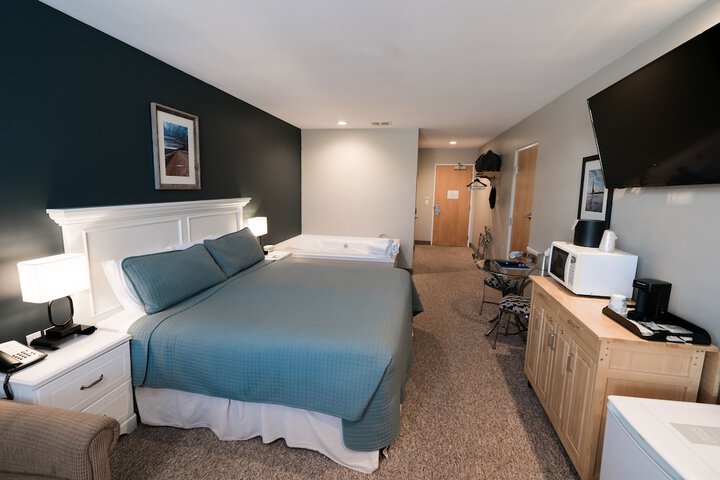 Room 74 of 102