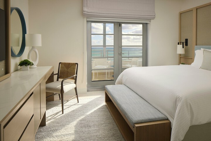Loews Miami Beach Hotel – South Beach