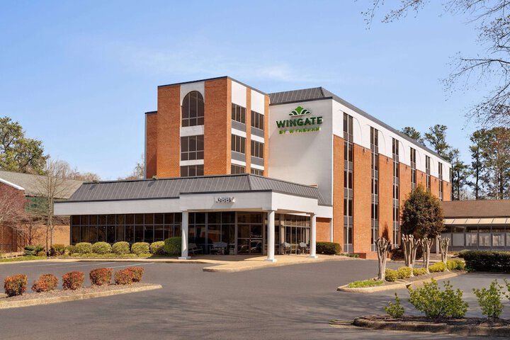 Hotel 2 of 35