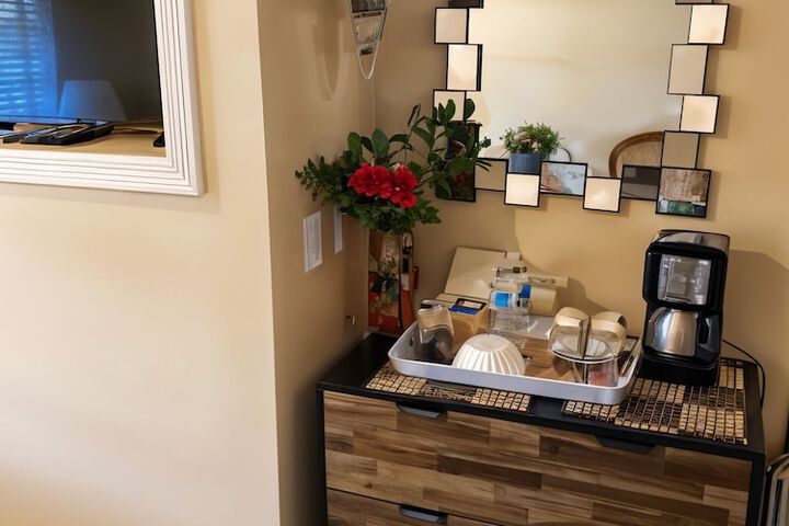 Ocean Breeze B & B