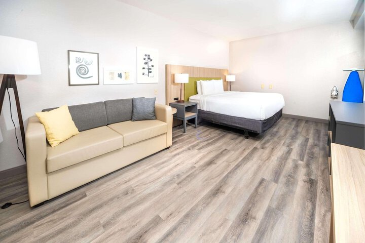 Country Inn & Suites by Radisson Stone Mountain, GA