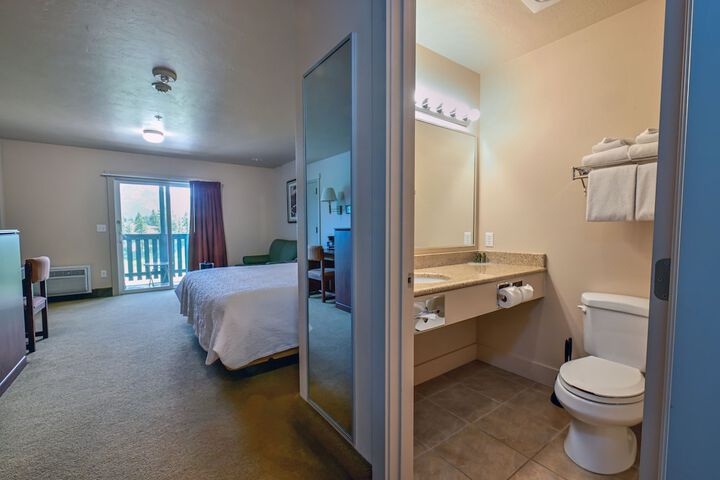 Flying Saddle Resort