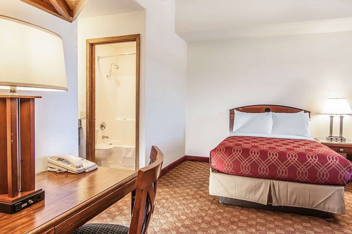 Room 40 of 58