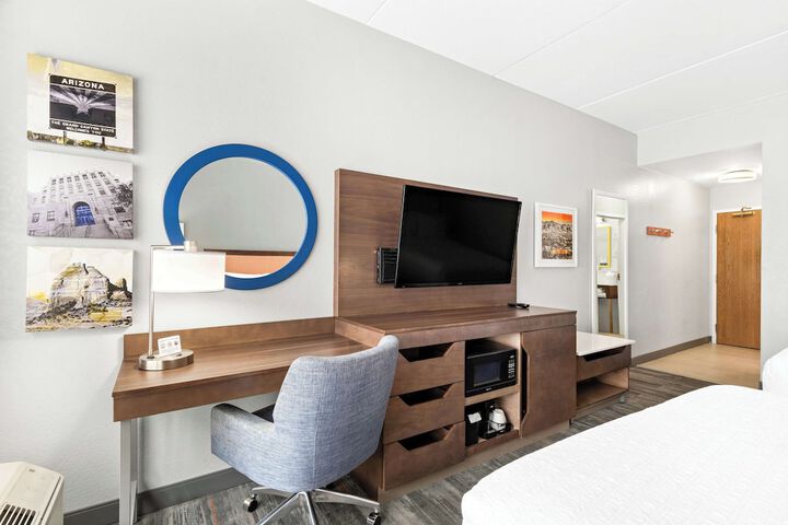 Room 12 of 44