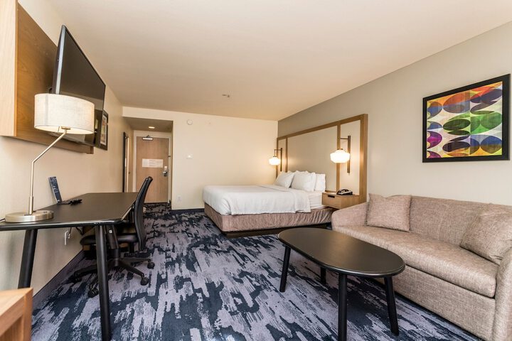 Room 29 of 48