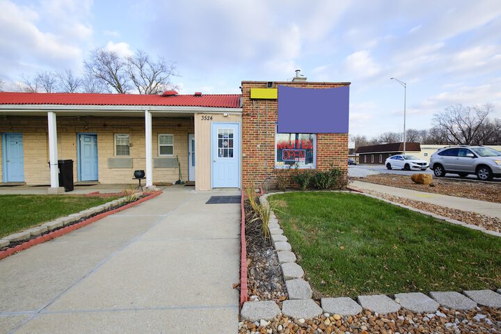 Hotel O Markham IL near Harvey / Tinley Park