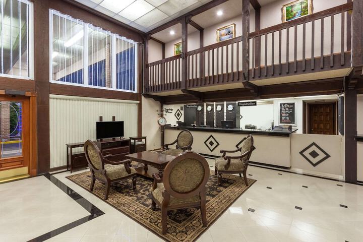 Hotel Interior 10 of 25