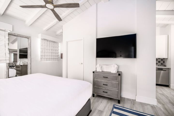 Room 46 of 108
