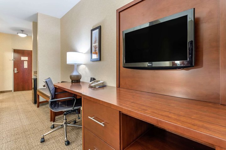 Room 30 of 69