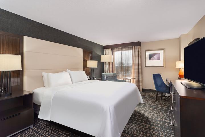 Room 44 of 91