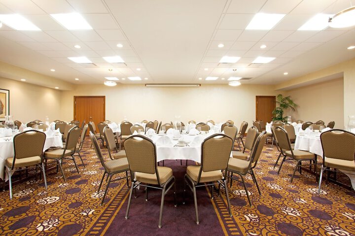 Holiday Inn Battle Creek by IHG
