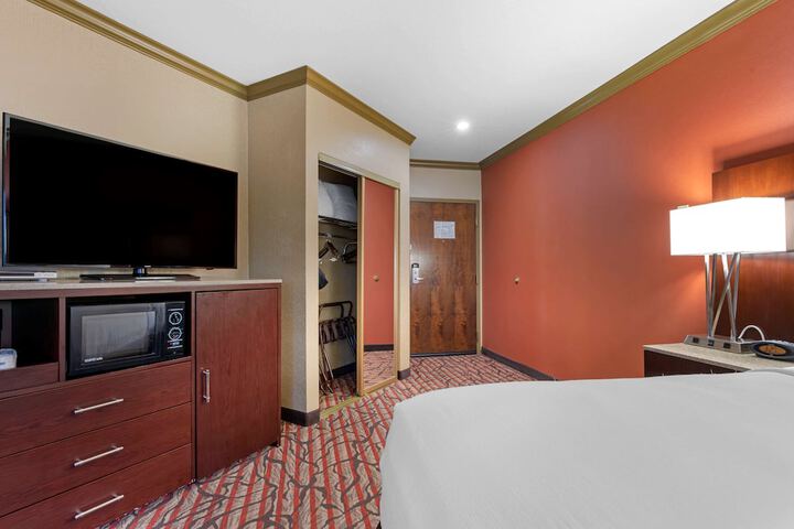 Room 37 of 50