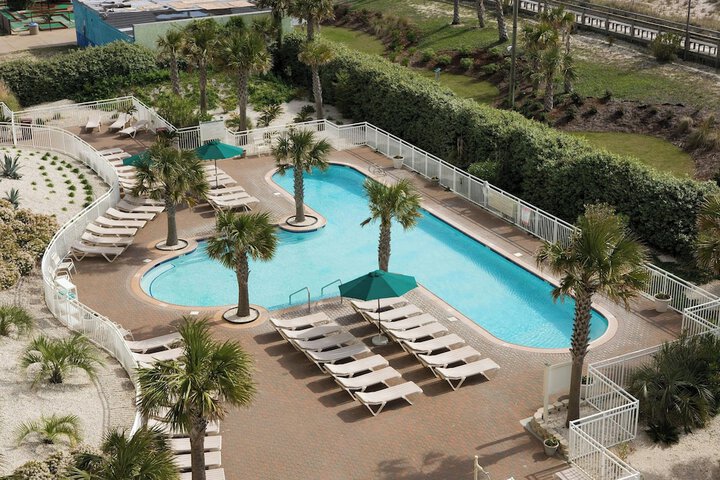Courtyard Carolina Beach Oceanfront