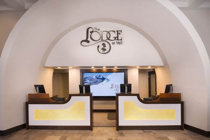Hotel Interior 50 of 302