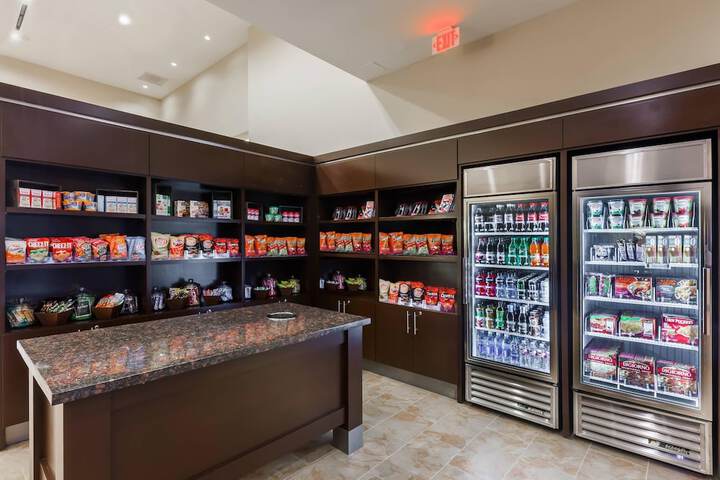 Clarion Hotel The Colony - Plano West