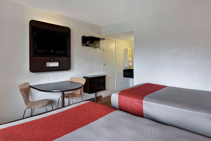 Room 20 of 24