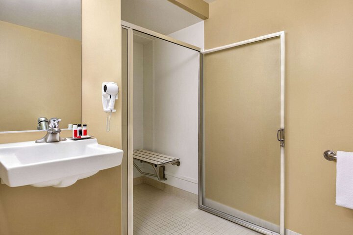 Travelodge by Wyndham Presidio San Francisco