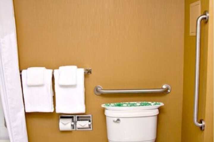 Room 26 of 42