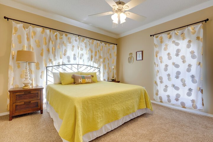Chic Home w / Club Access Near Bay St. Louis!