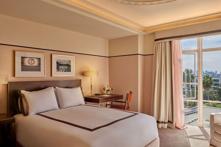 Room 20 of 45