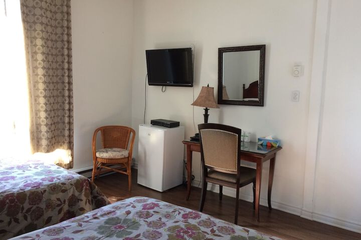 Room 22 of 39