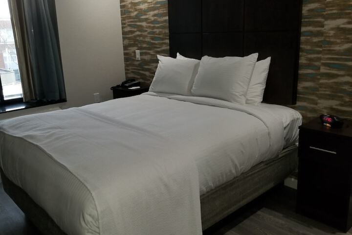 Room 21 of 35