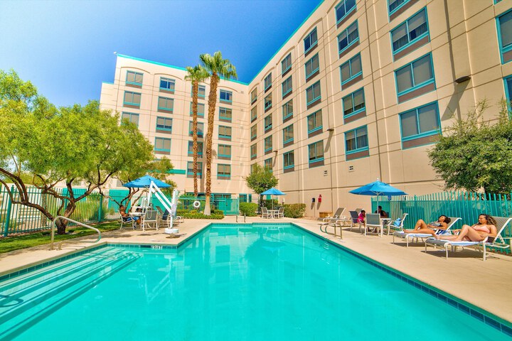 Pool 6 of 39