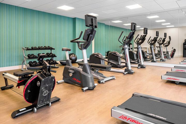 Holiday Inn Express & Suites Sanford- Lake Mary by IHG