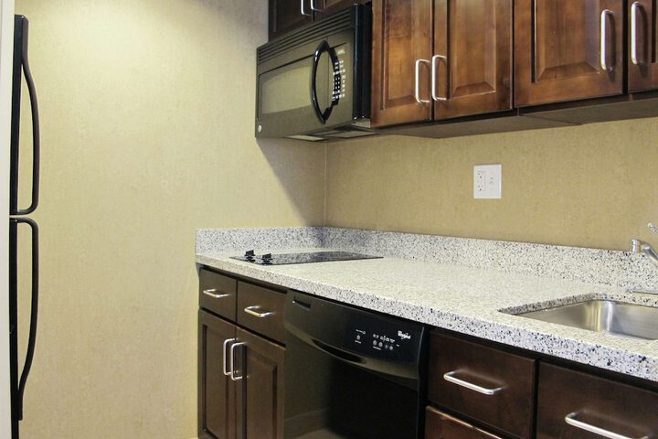 Homewood Suites by Hilton Coralville - Iowa River Landing