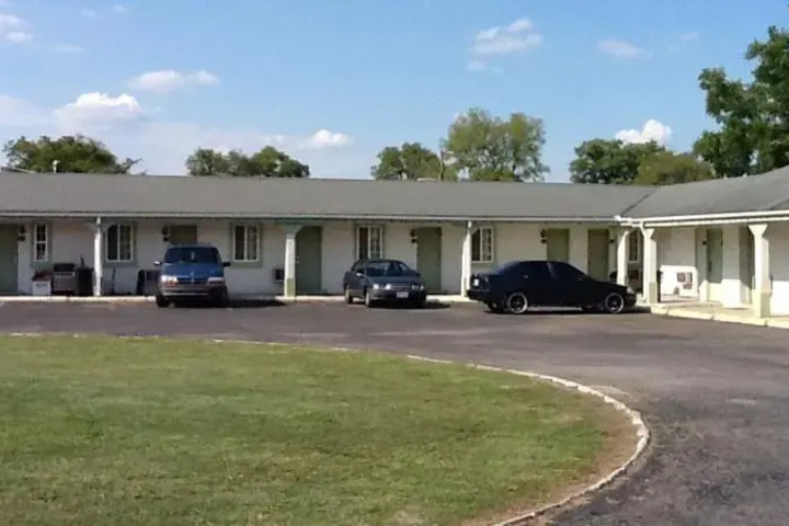 BEDFORD INN