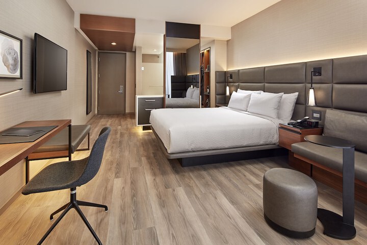 Room 29 of 59
