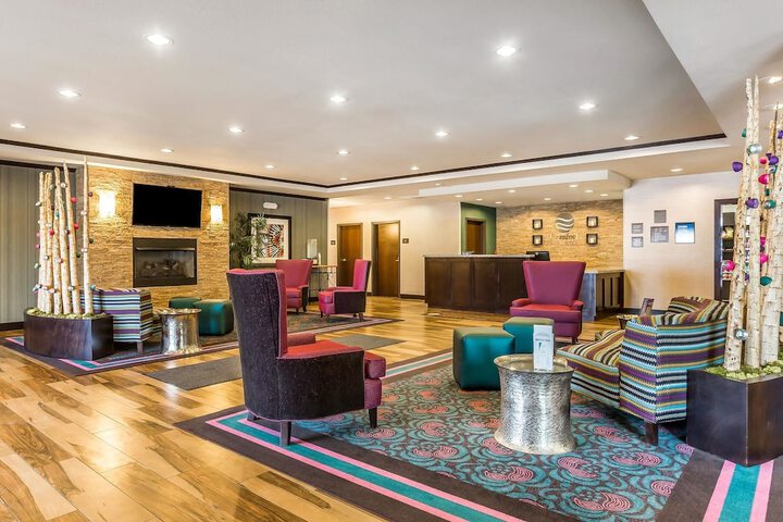 Hotel Interior 12 of 38