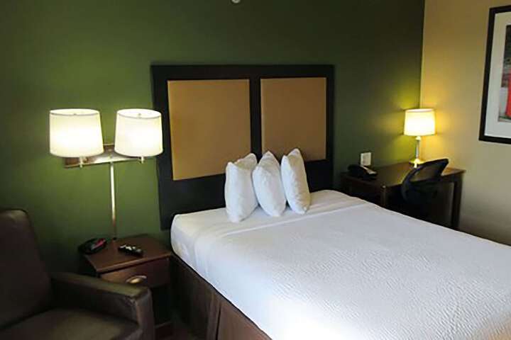 Room 44 of 54
