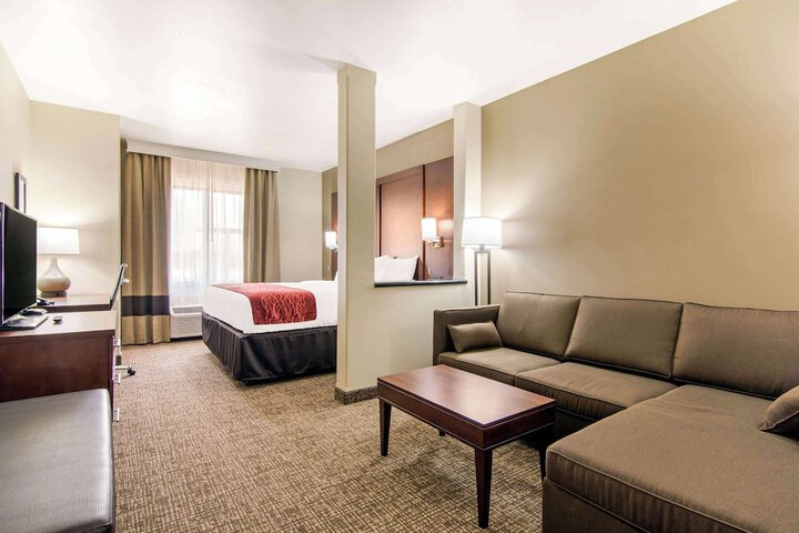 Room 20 of 34