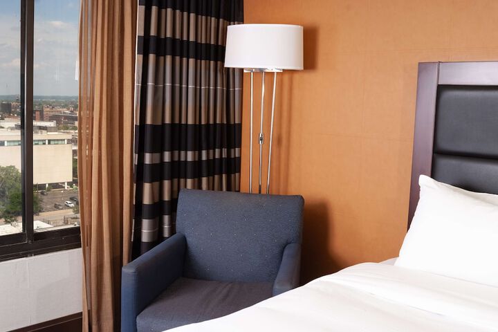 Room 20 of 38
