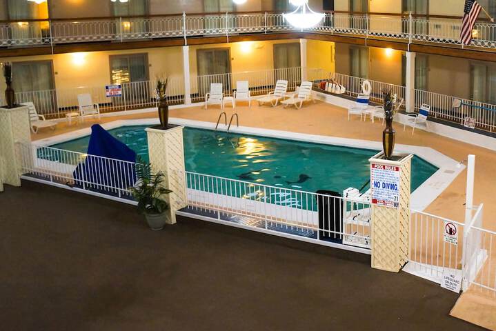 Pool 8 of 100