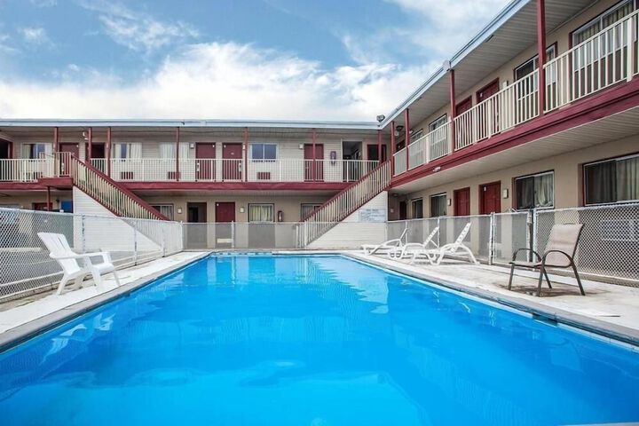 Pool 7 of 22
