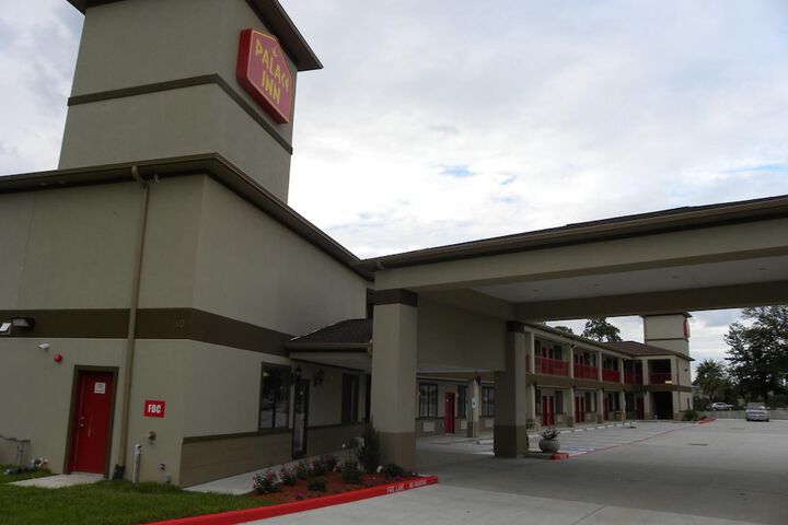Hotel 3 of 24
