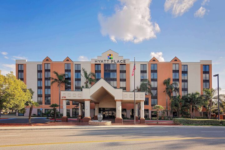 Hyatt Place Ontario / Rancho Cucamonga