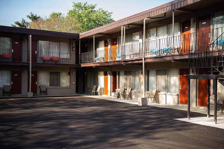 Hotel 19 of 90