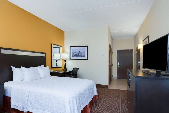 Hampton Inn Pittsburgh / West Mifflin