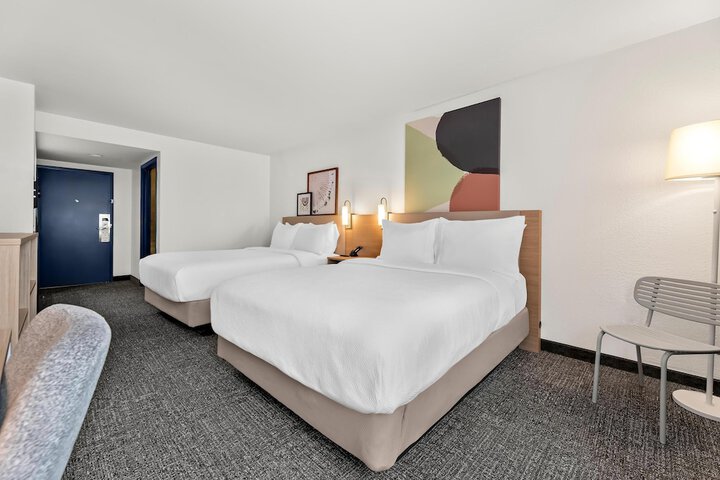 Spark by Hilton Biloxi Ocean Springs