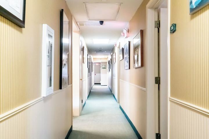 Ballroom/Hall 63 of 68