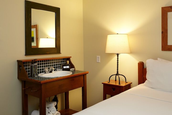 Room 21 of 60