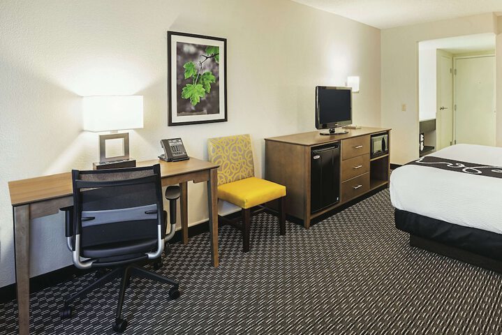 Room 20 of 47
