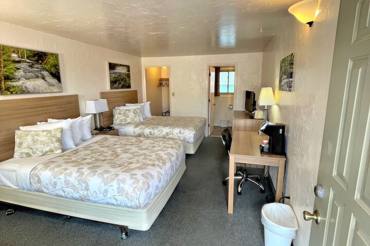 Room 15 of 17